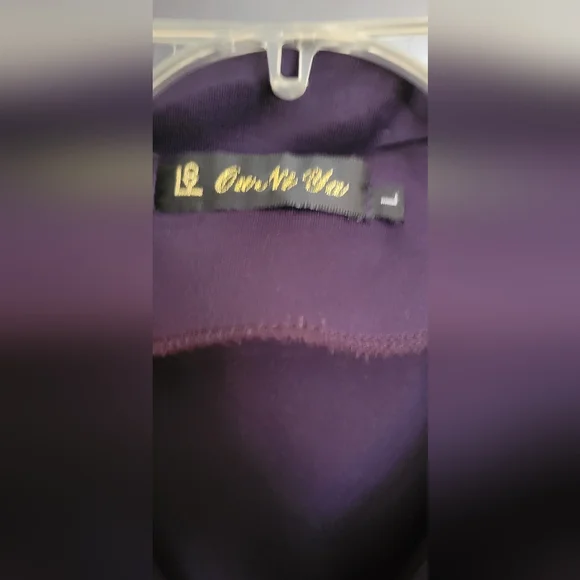 Dress - Picture 2 of 9